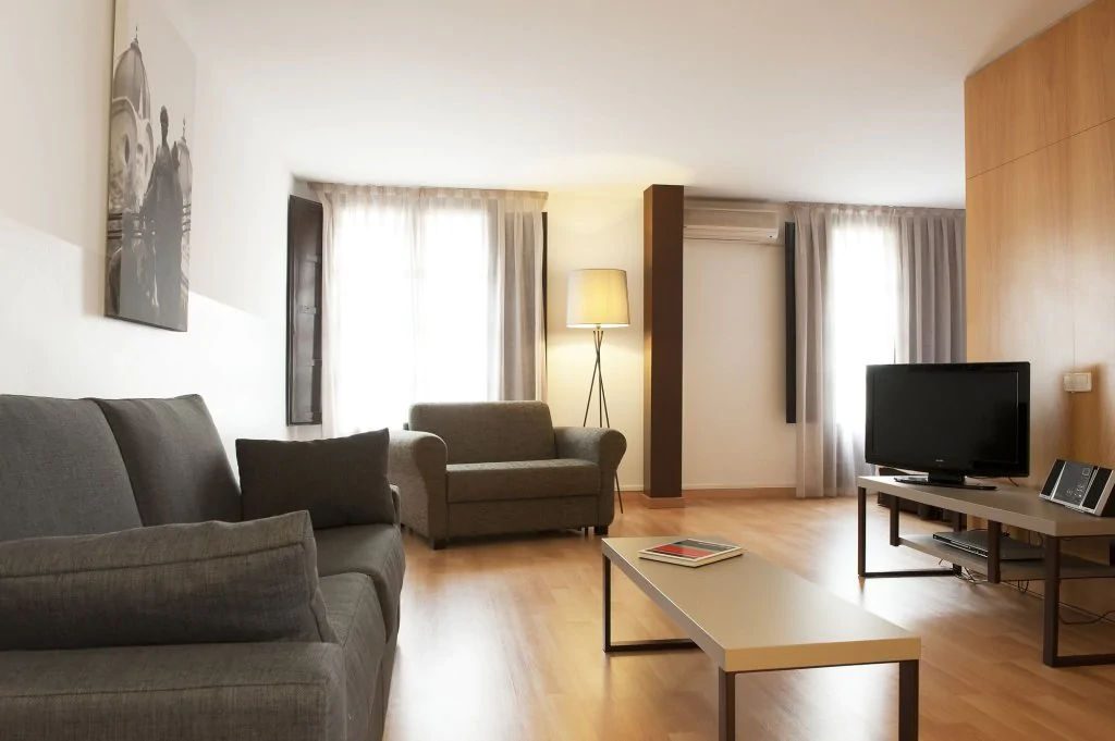 Plaza Real Apartments | Aspasios Barcelona