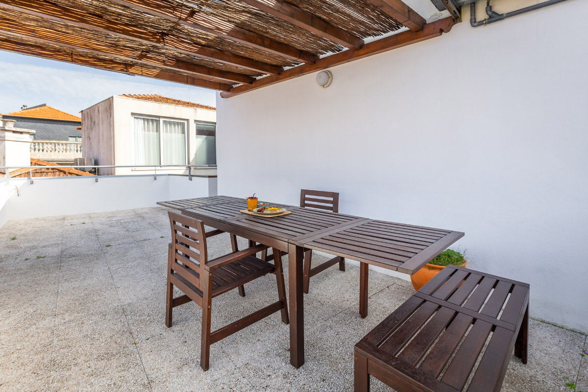 Trendy Terrace - Almada Apartments, Aspasios Oporto