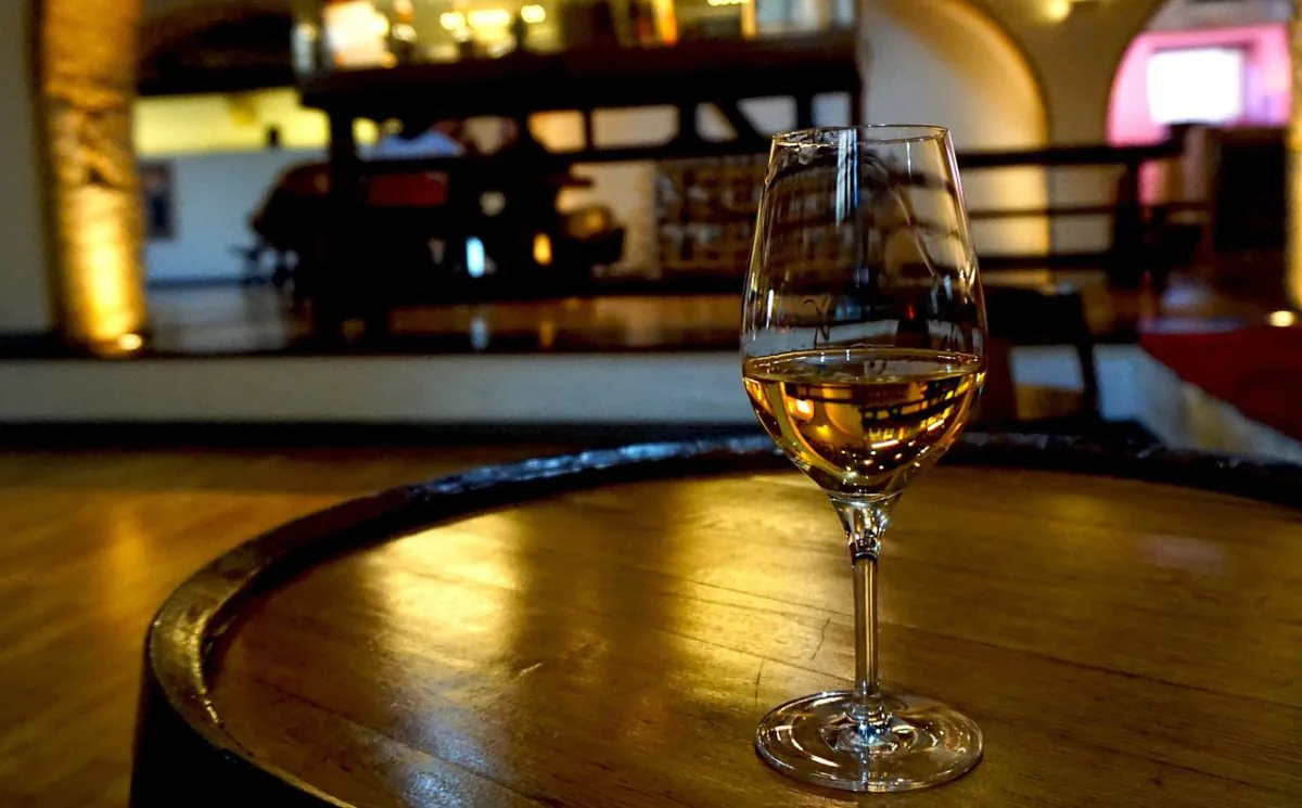 Taste of Tradition: Exploring Porto's Rich Wine Culture