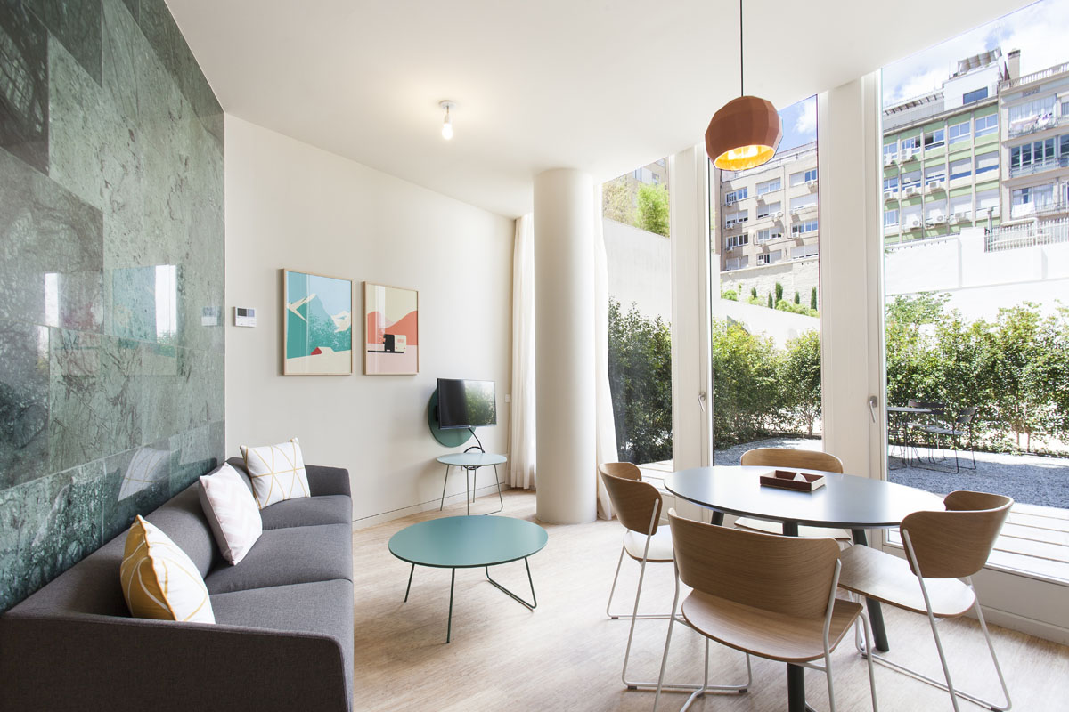 Trendy Duplex, Aspasios City Oasis Apartments, Barcelona